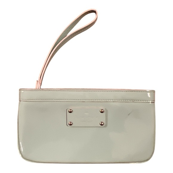 kate spade Handbags - KATE SPADE ♠️ Elegant Wristlet